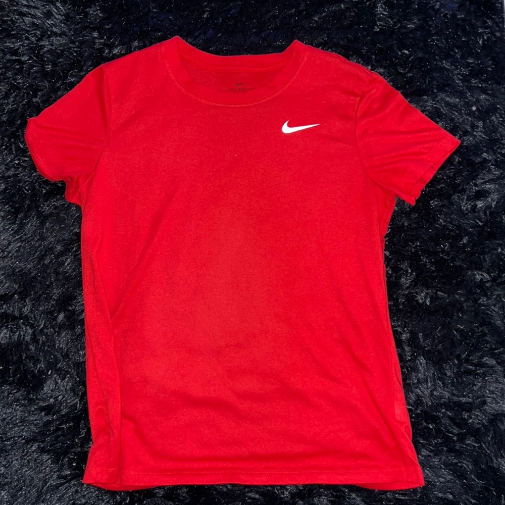 Red medium nike shirt
